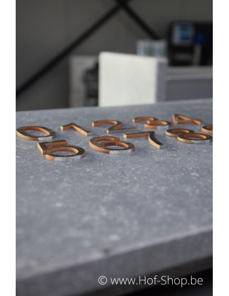 Numéro 3 - acier Corten de 5 cm de haut (Ari)