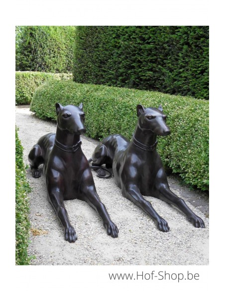 Paar liggende honden - bronzen beeld