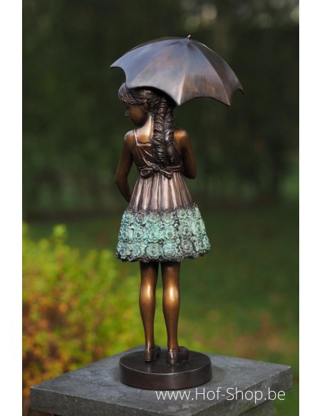 Meisje met paraplu - bronzen beeld