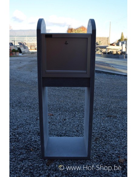 Madrid Moon B/W - brievenbus arduin