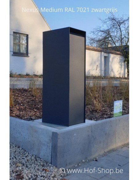Nexus Medium RAL 7021- pakketbus aluminium